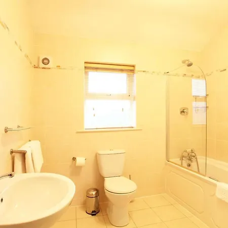 Ardmullen 4-bedroom Holiday Дом отдыха Кенмар