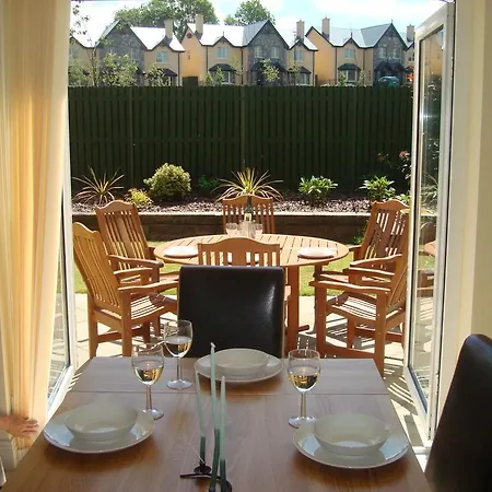 Ardmullen 4-bedroom Holiday Дом отдыха Кенмар