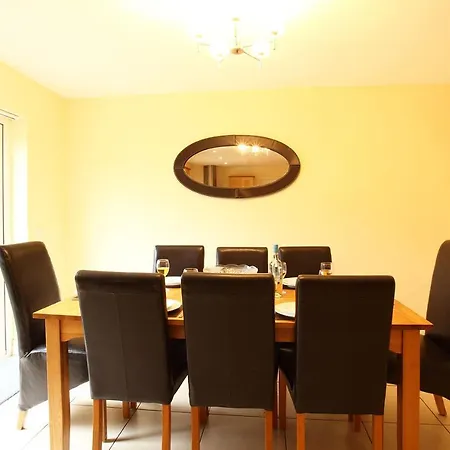 Дом отдыха Ardmullen 4-bedroom Holiday Кенмар