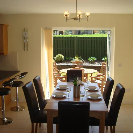 Ardmullen 4-bedroom Holiday Дом отдыха Кенмар